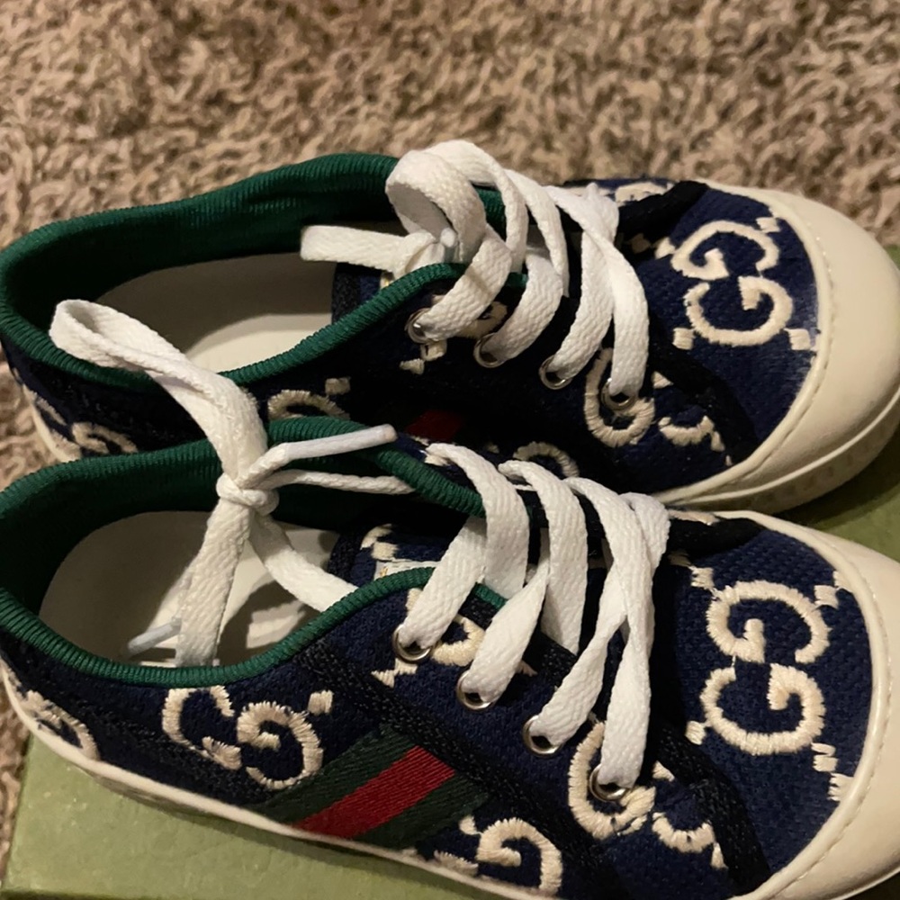 COPY - Kid gucci shoes